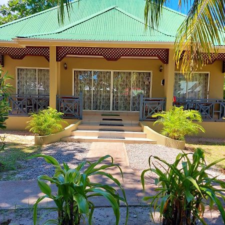 Hostellerie La Digue Buitenkant foto