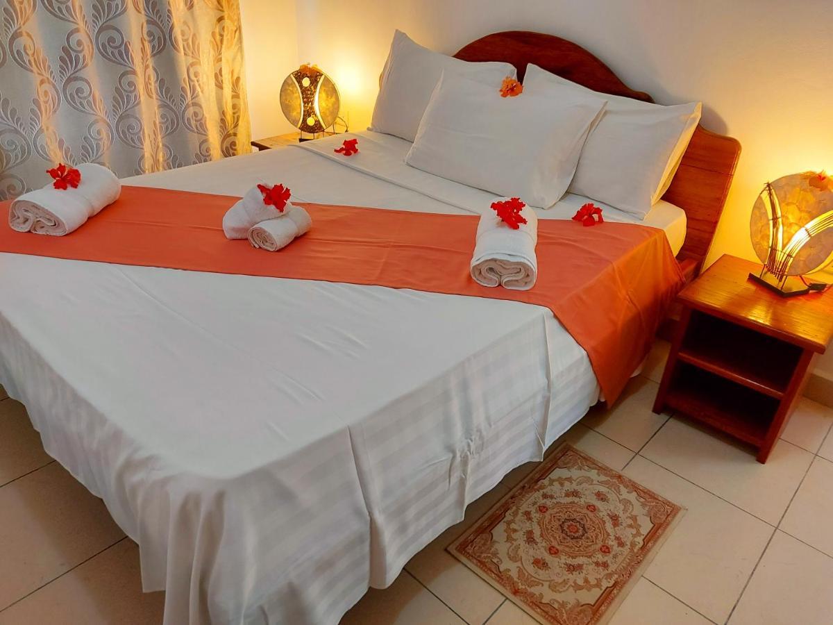 Hostellerie La Digue Buitenkant foto